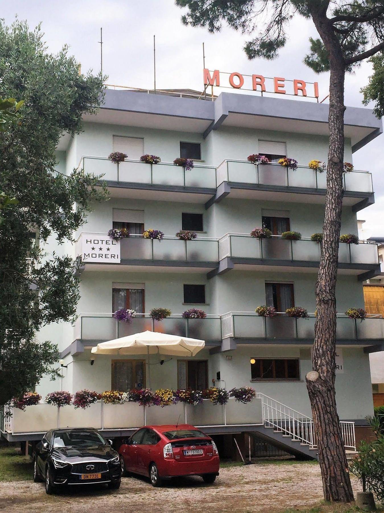Hotel Moreri Grado Exterior photo